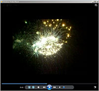 Screenshot vom Himmelsschreiber Feuerwerk auf dem Frühlingsfest 2010 in München